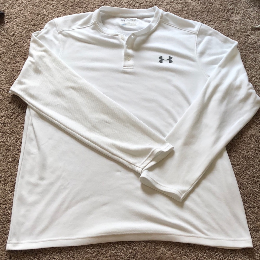 Under Armour Long Sleeve Size L